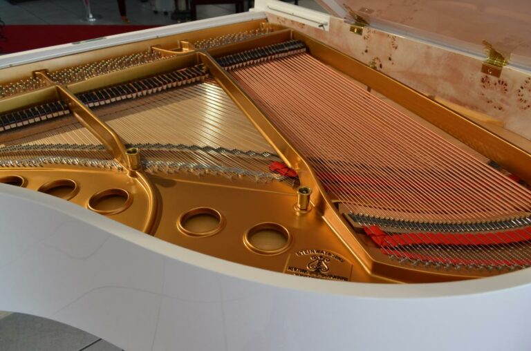 Weißer Traum - Steinway & Sons Flügel Modell S-155